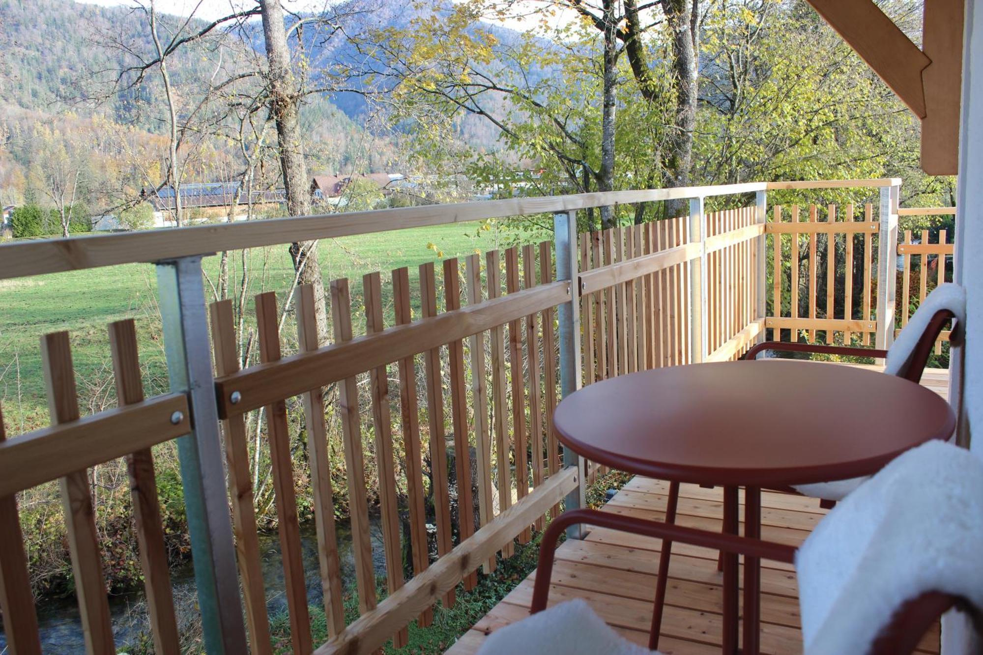 Bachbett - Modernes Gaestehaus Im Salzkammergut Bad Ischl Luaran gambar